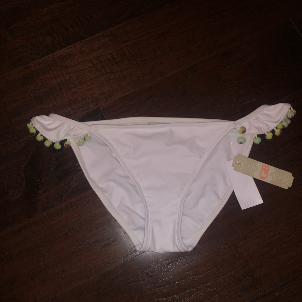 NWT Gianni Bini Swimsuit bottoms with pompoms
